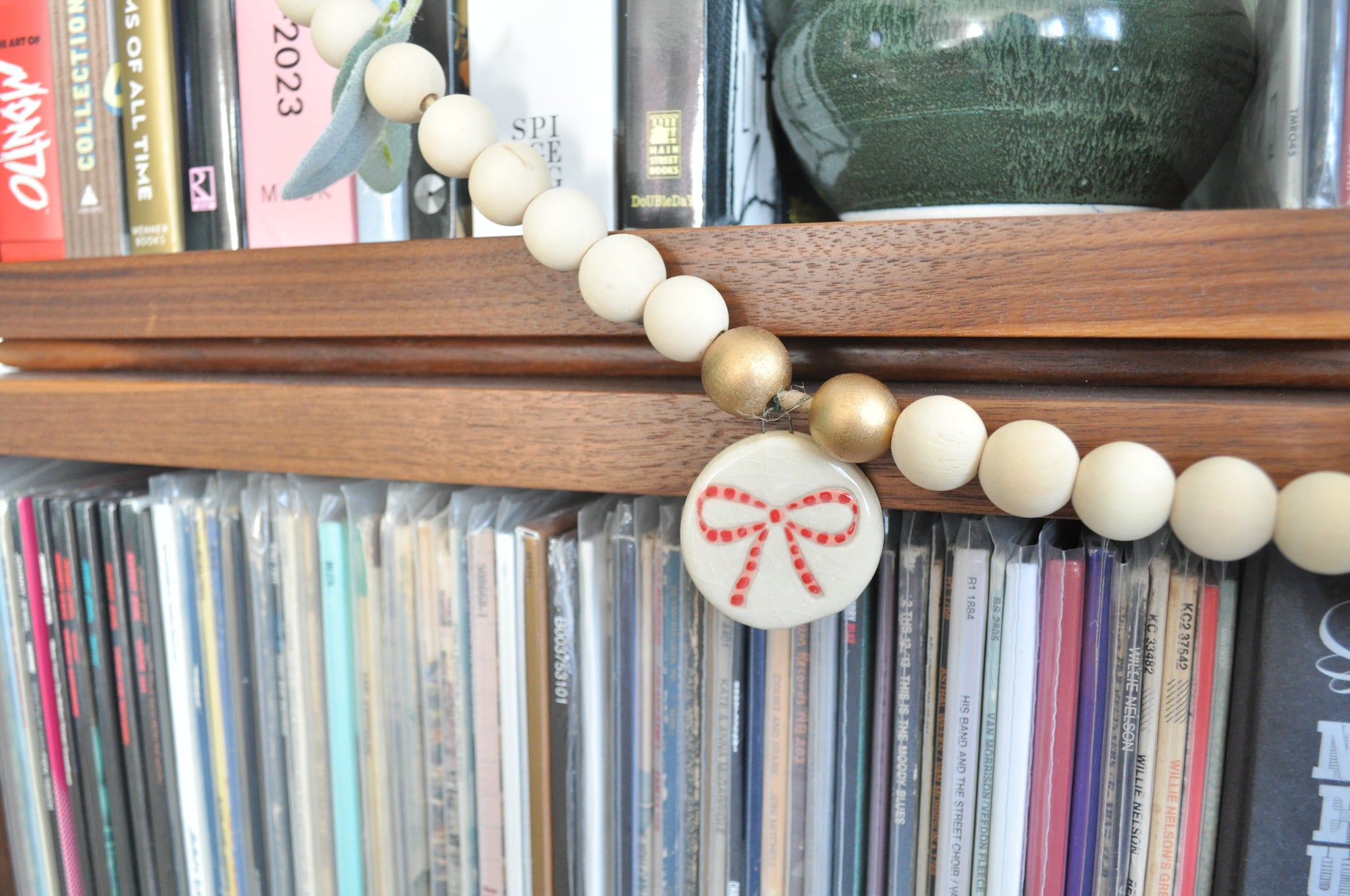 Wooden Bead and Bow Garland